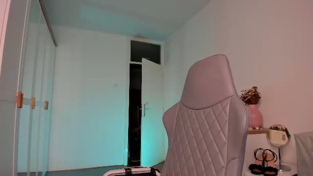 alice_ginger Chaturbate cam rip 2026-09-11 18:19